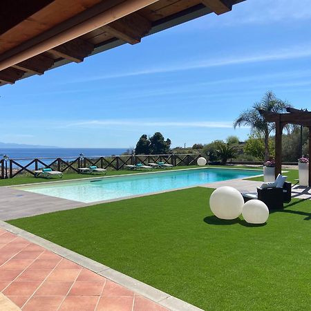 Villa Da Campo Giardini Naxos Exteriér fotografie