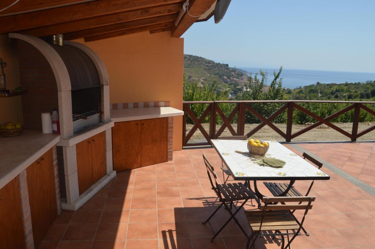 Villa Da Campo Giardini Naxos Exteriér fotografie