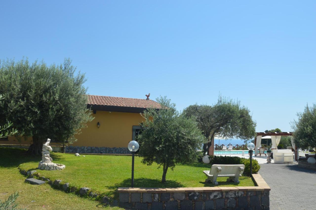 Villa Da Campo Giardini Naxos Exteriér fotografie